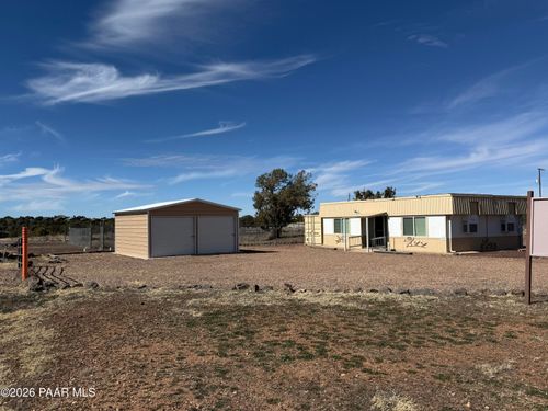 8358 Silver Creek Dr, Show Low, AZ, 85901-7565 | Card Image