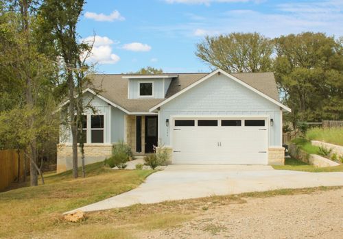 106 Halawa Ct, Bastrop, TX, 78602-6029 | Card Image