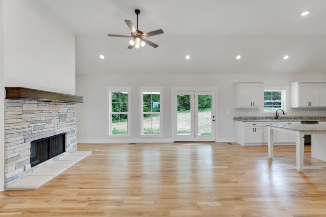 1100 Goose Dr, House other with 3 bedrooms, 4 bathrooms and 2 parking in Springfield TN | Image 4