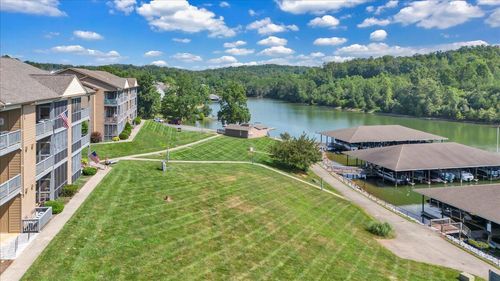 unit-7-1103 Mariners Way, Huddleston, VA, 24104-3593 | Card Image