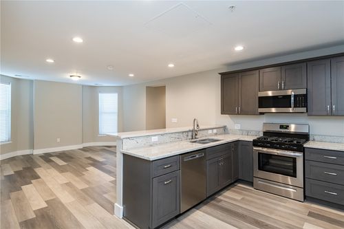 202-50 Theobald Ct, Dayton, OH, 45410-1250 | Card Image
