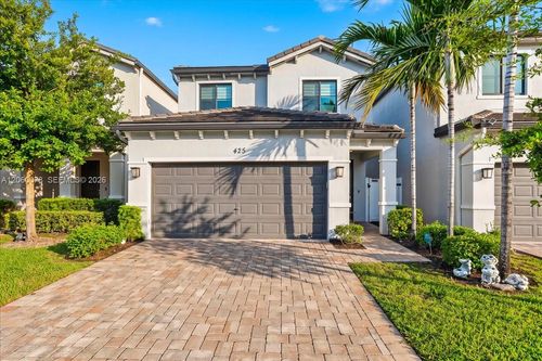 425 Nw 33rd Ln, Pompano Beach, FL, 33069-1383 | Card Image