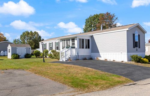 150 Garden St, Seabrook, NH, 03874-6214 | Card Image
