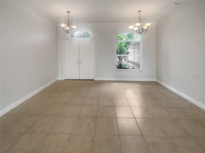 27724 Sora Boulevard, House other with 3 bedrooms, 2 bathrooms and null parking in Wesley Chapel FL | Image 3