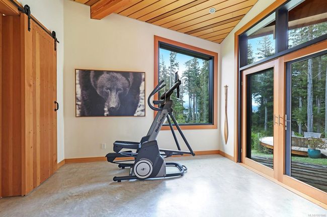 0 Neilson Island, House other with 4 bedrooms, 3 bathrooms and null parking in Tofino BC | Image 34