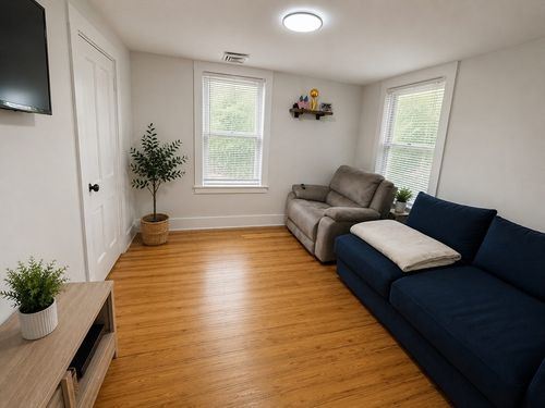 21-b-21 Main Street, Foxboro, MA, 02124 | Card Image