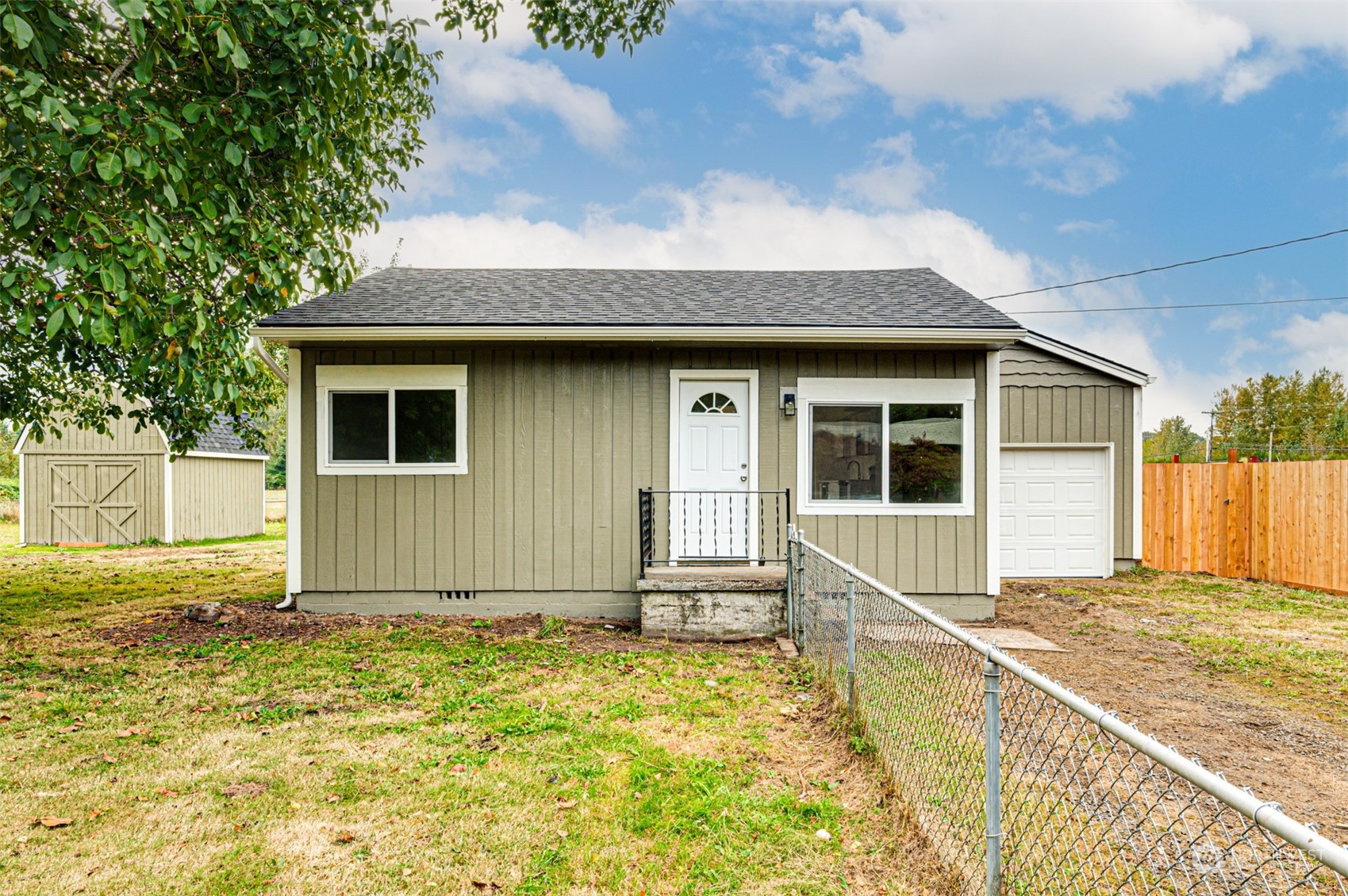 Hawthorne St, Kelso, WA 98626