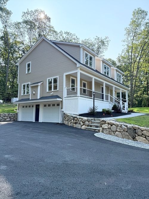 26 Marlyn Rd, Billerica, MA, 01821-1942 | Card Image