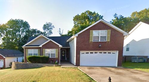 3128 Brook Hill Dr, Clarksville, TN, 37042-8665 | Card Image