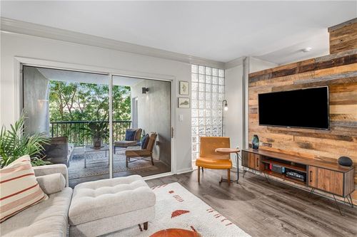 apt-210-275 13th St Ne, Atlanta, GA, 30309-5500 | Card Image