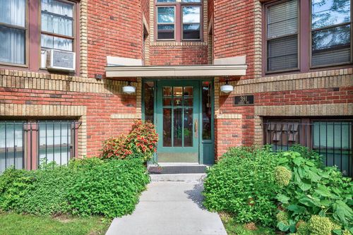 apt-304-391 Laurel Ave, Saint Paul, MN, 55102-2078 | Card Image