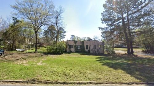 407 Nw Agee Avenue, Camden, AR, 71701 | Card Image