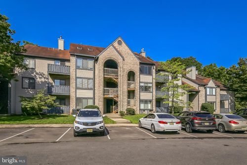 4414 Aberdeen Dr, MOUNT LAUREL, NJ, 08054-5610 | Card Image