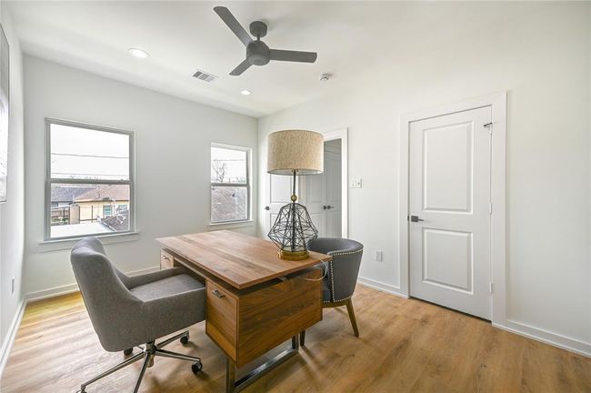 AB - 4009 New Orleans St, Home with 3 bedrooms, 2 bathrooms and null parking in Houston TX | Image 38