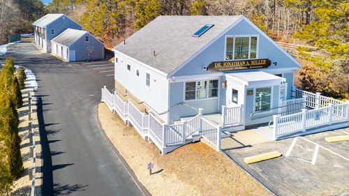 31 Meetinghouse Rd, South Chatham, MA, 02659-1400 | Card Image