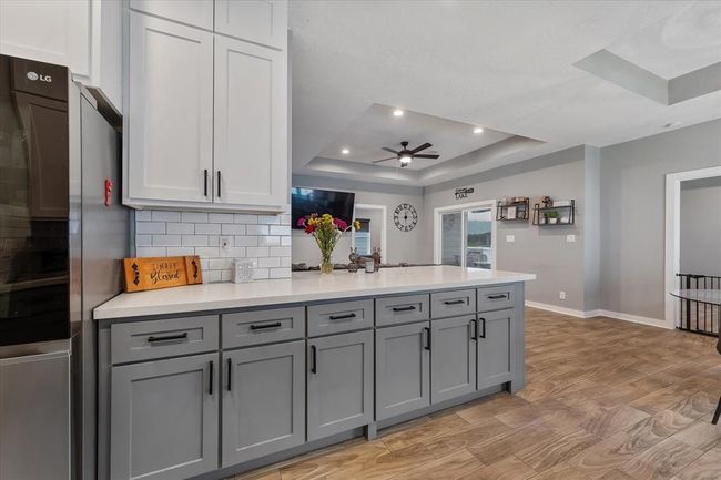 10737 S Lake Mist Ln, House other with 3 bedrooms, 3 bathrooms and 2 parking in Willis TX | Image 11