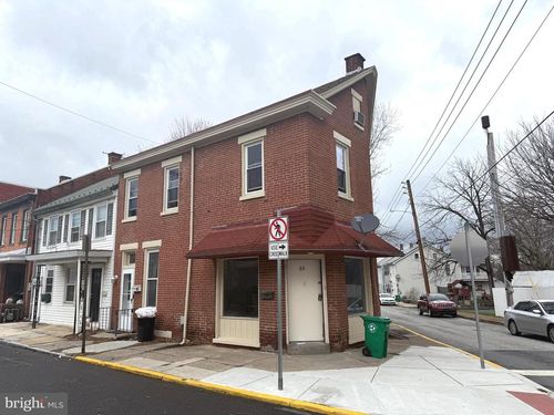 63-65 E Penn Street, CARLISLE, PA, 17013 | Card Image