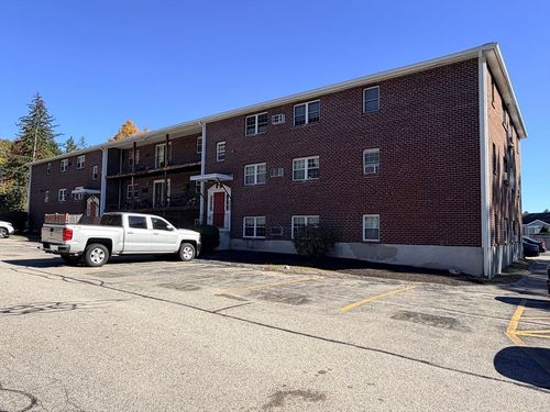 apt-4-271 Boston Post Rd E, Marlborough, MA, 01752-3512 | Card Image