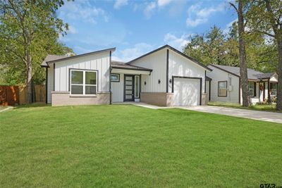 1006 N Jackson Street, House other with 3 bedrooms, 2 bathrooms and null parking in Sulphur Springs TX | Image 1