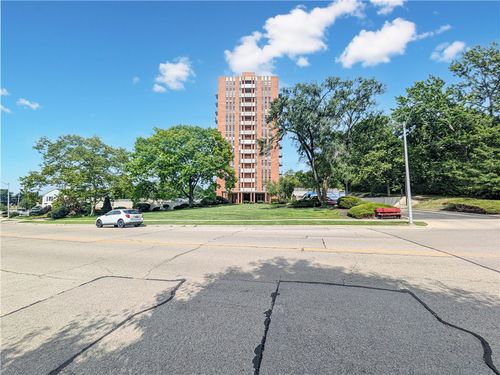 51-2230 S Patterson Blvd, Dayton, OH, 45409-1939 | Card Image