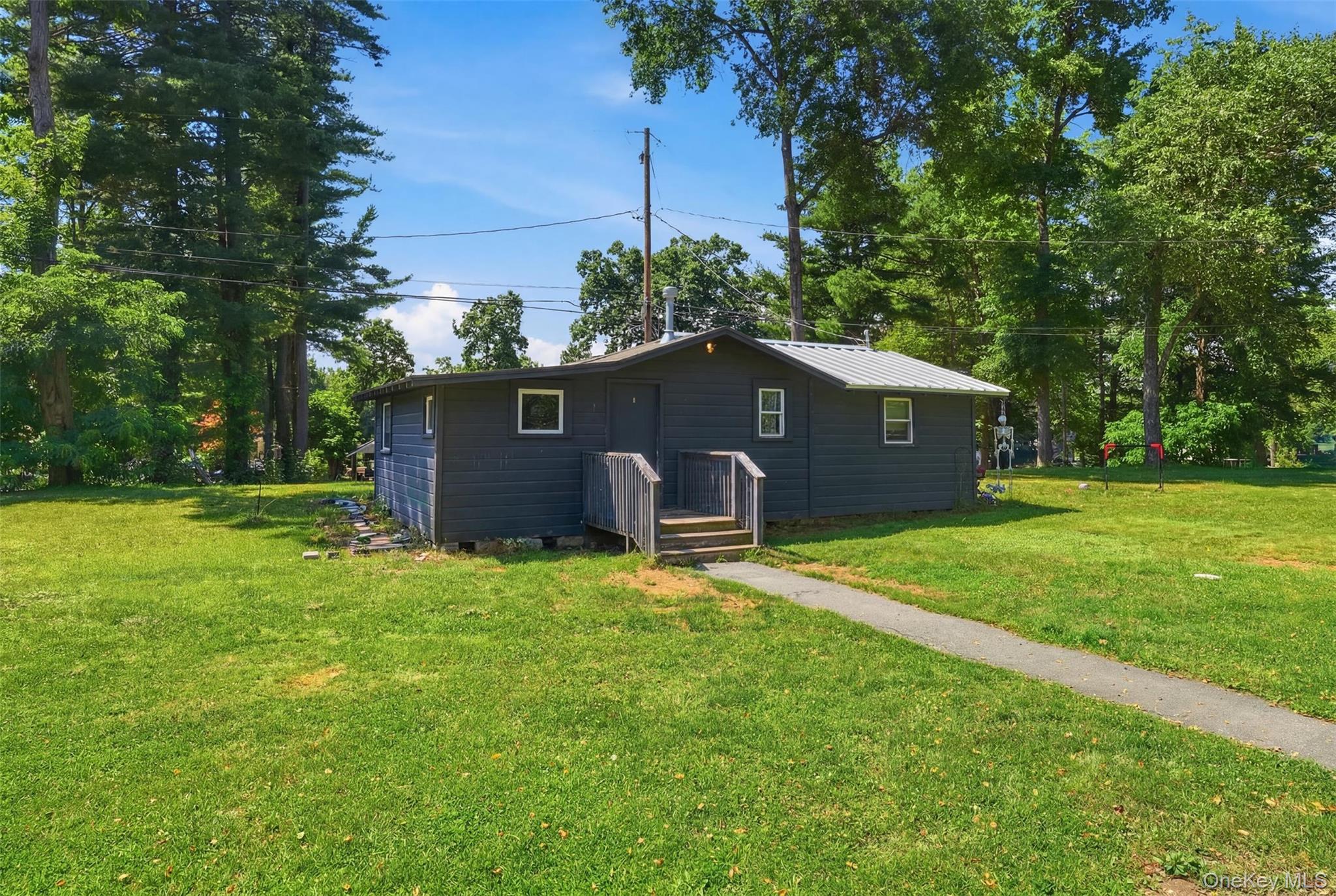 Residential Income in Saugerties 3