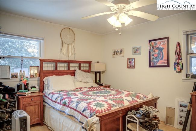 166 Skyland View Dr, House other with 4 bedrooms, 2 bathrooms and null parking in Blowing Rock NC | Image 27