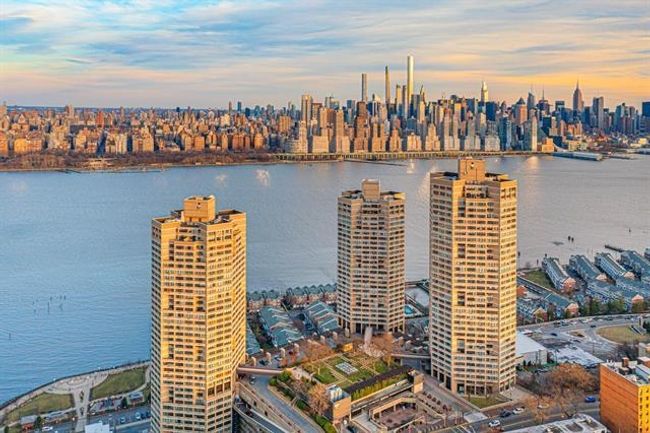APT-35B - 7004 Kennedy Blvd E, Condo with 3 bedrooms, 3 bathrooms and null parking in Guttenberg NJ | Image 31