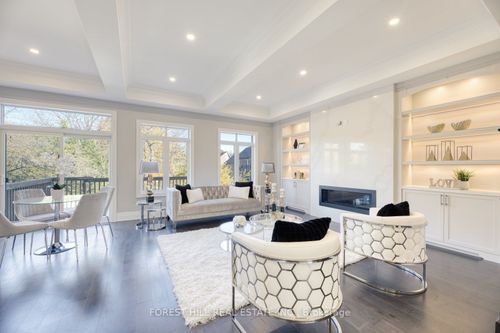 7 Becky Cheung Crt, Toronto, ON, M2M0B7 | Card Image