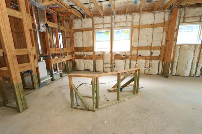 12330 Palmetto Dr, House other with 3 bedrooms, 2 bathrooms and 2 parking in Mont Belvieu TX | Image 6
