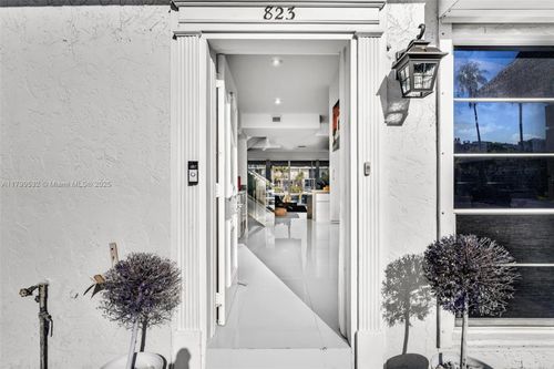 823 Ne 26th Ave, Hallandale Beach, FL, 33009-2902 | Card Image