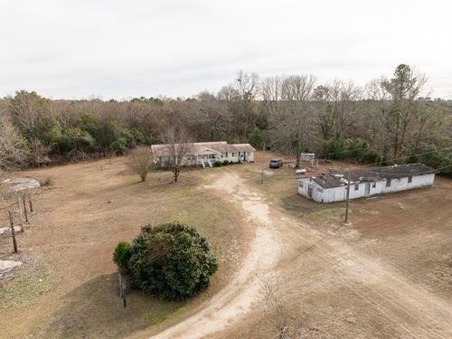 245 Acme St, Eutawville, SC, 29048-9112 | Card Image