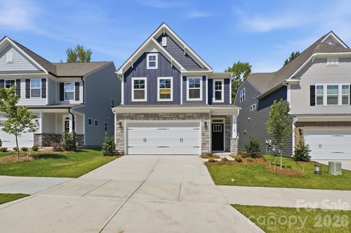 13115 Foxberry Rd, Charlotte, NC, 28213-0075 | Card Image