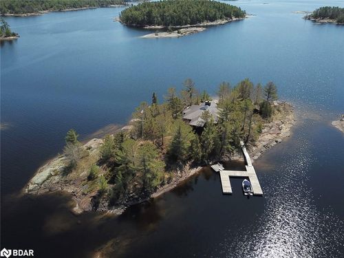 1 A52 Island, Pointe au Baril, ON, P0G1K0 | Card Image