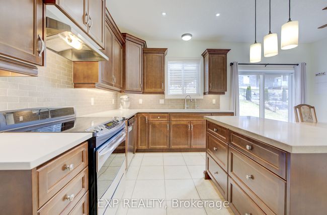 165 River Run Rd, House other with 4 bedrooms, 4 bathrooms and 4 parking in Drayton ON | Image 16