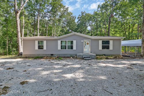 244 Retreat Dr, Crossville, TN, 38572-1244 | Card Image