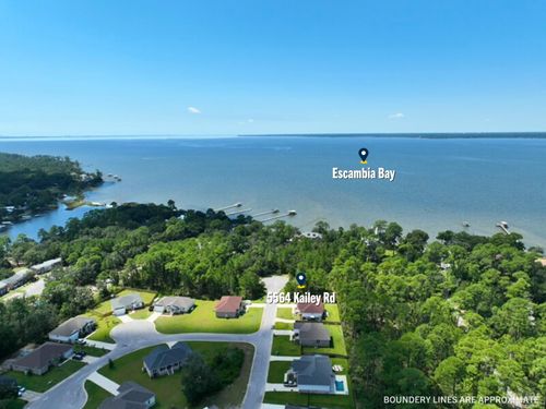 5564 Kailey Rd, Milton, FL, 32583-9390 | Card Image