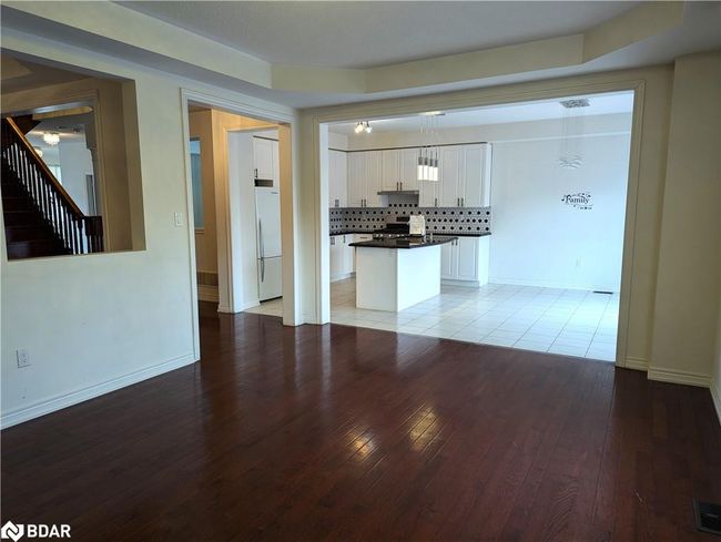 98 Gold Park Gate, House other with 4 bedrooms, 5 bathrooms and 6 parking in Angus ON | Image 4