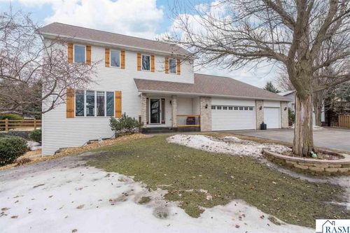 112 Pheasant Drive, Mankato, MN, 56001 | Card Image