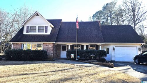 3023 Cherokee Dr, HUEYTOWN, AL, 35023-3359 | Card Image