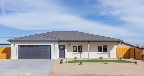 8413 Viburnum Ave, California City, CA, 93505-4127 | Card Image