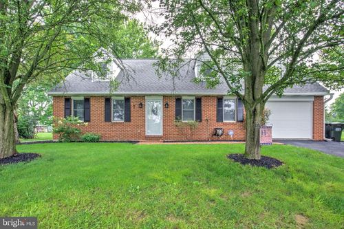 109 Ciera Dr, LITITZ, PA, 17543-8837 | Card Image