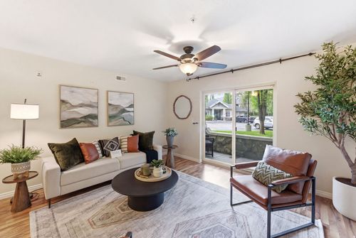 unit-102-1205 E Privet Dr, Cottonwood Heights, UT, 84121-7602 | Card Image