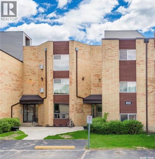 415 Tait Crt, Saskatoon, SK, S7H5L3 | Card Image