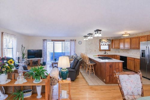 97 Frost Hill Rd, Belmont, VT, 05730-9765 | Card Image