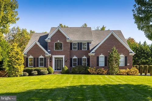 14 Laielli Ct, Vineland, NJ, 08360-9370 | Card Image