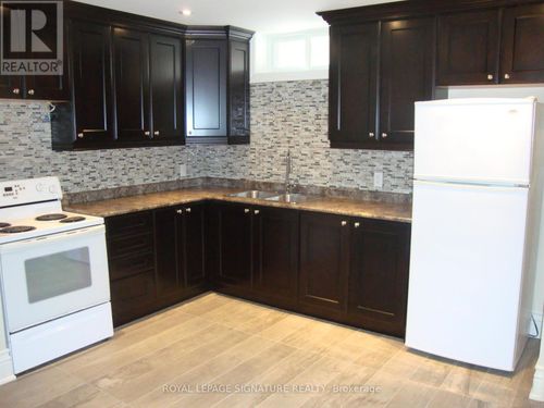 bsmt-179 Durant Avenue, Toronto (East York), ON, M4J4W5 | Card Image