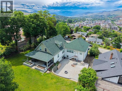 2901 23 St, Vernon, BC, V1T4J8 | Card Image