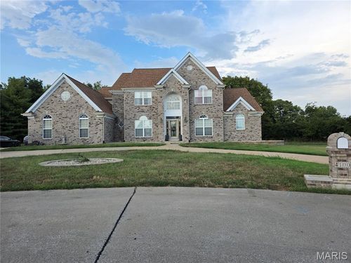 4100 Caballo Crossing Court, Florissant, MO, 63034 | Card Image