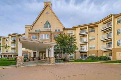 apt-315-5650 Boone Ave N, New Hope, MN, 55428-3099 | Card Image