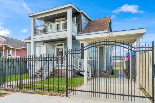 4106 Winnie St, Galveston, TX, 77550-1122 | Card Image